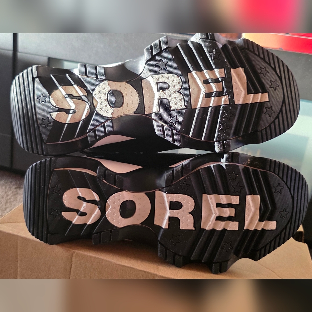 Sorel Kinetic Impact Conquest Plus Waterproof Sneaker Boot - Picture 9 of 11